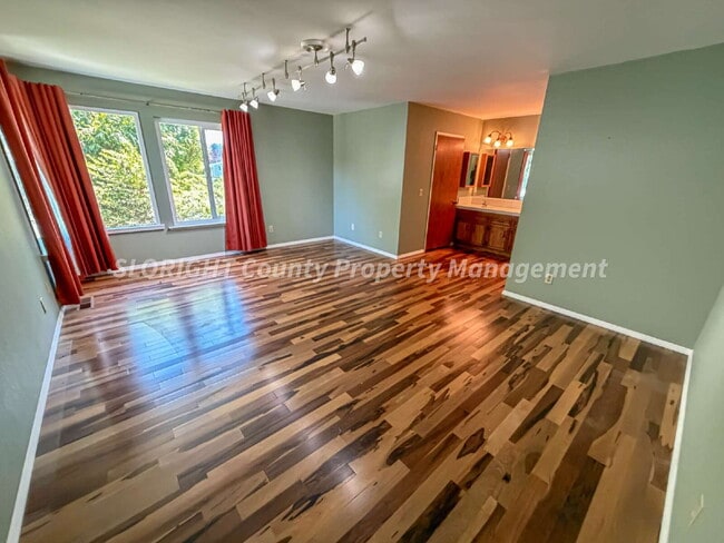 Building Photo - AVAILABLE APRIL - 3 Bedroom/ 2 Bath Los Osos Home