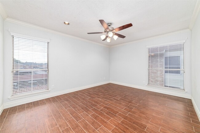 Building Photo - 2300 Augusta Dr