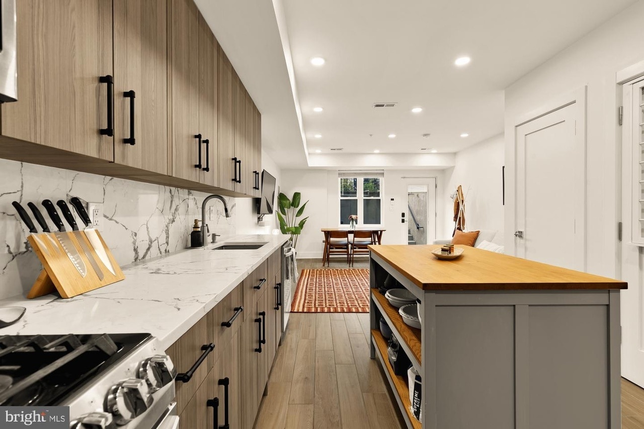 Building Photo - 1519 K St SE