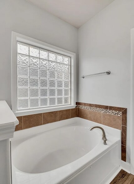 Building Photo - 24580 Silent Spring Dr