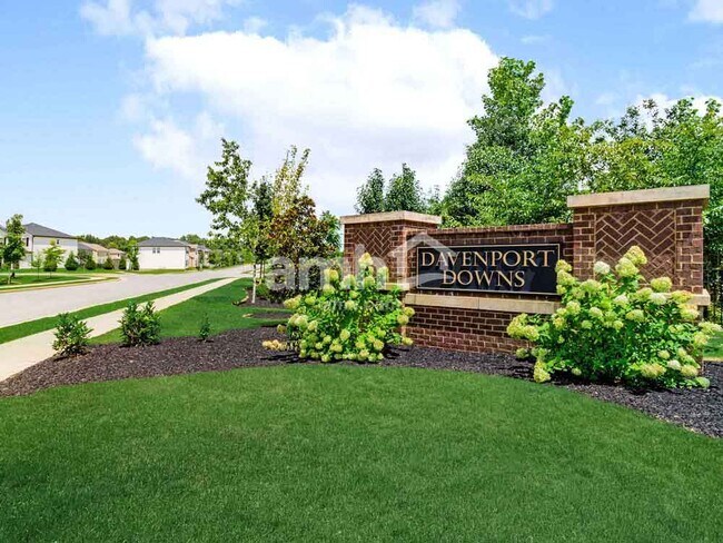 Building Photo - 5205 Lake Maxwell Dr