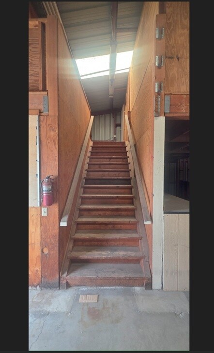 Building Photo - 7134 Mohawk Trail