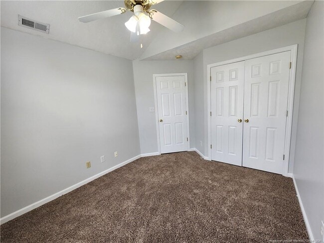 Building Photo - 1549 Laurel Oak Dr