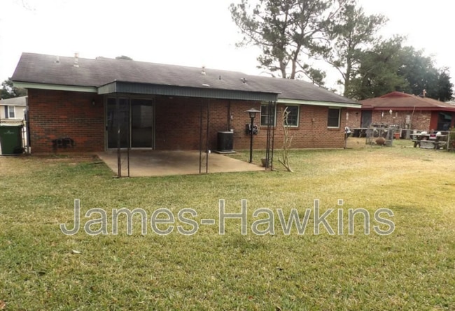 Building Photo - 441 Mulligan Dr