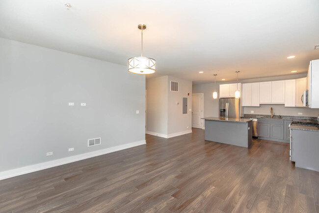 Building Photo - 1202 Waukegan Rd