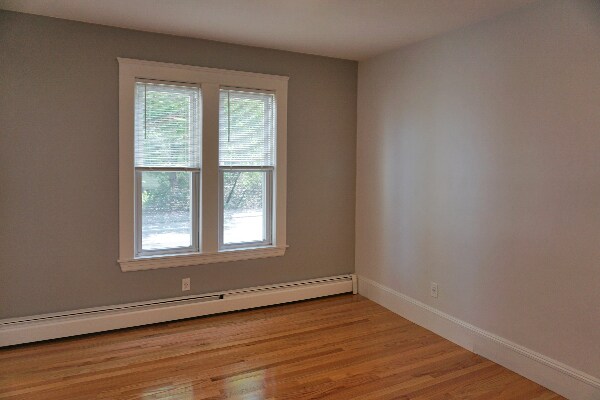 Building Photo - 2 Ivaloo St