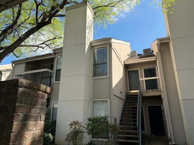 Building Photo - 7950 N Stadium Dr