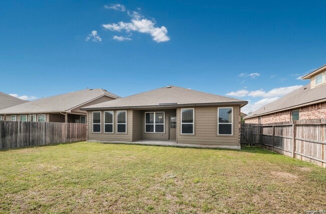 Building Photo - 13819 Murphy Haven