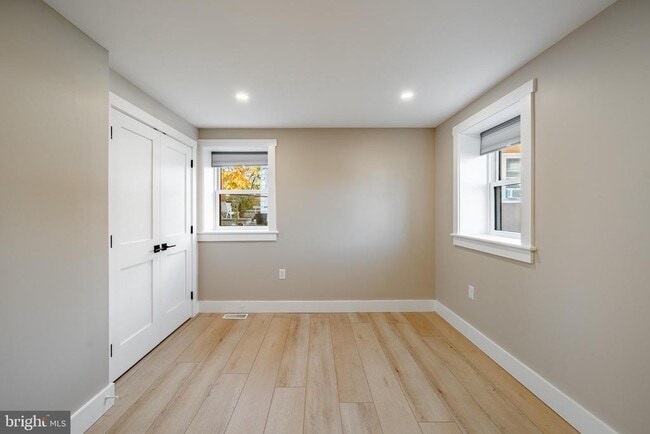 Building Photo - 530 Washington Ave