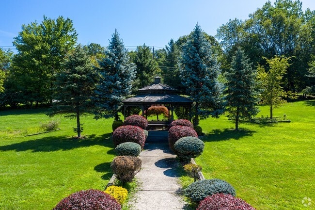  - Kensington Manor