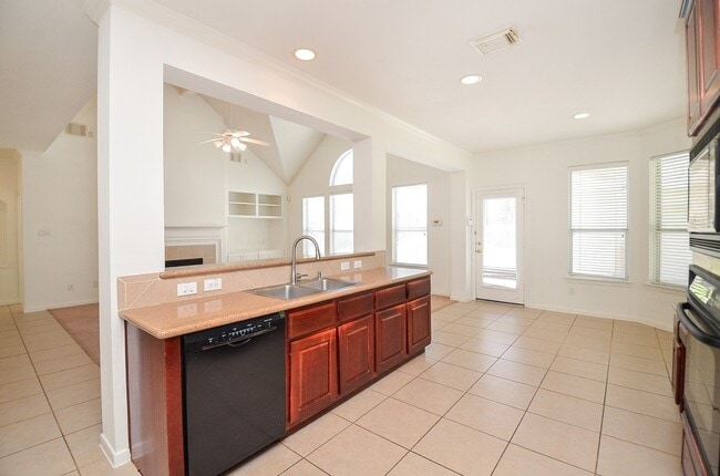 Building Photo - 23615 Banning Point Ct