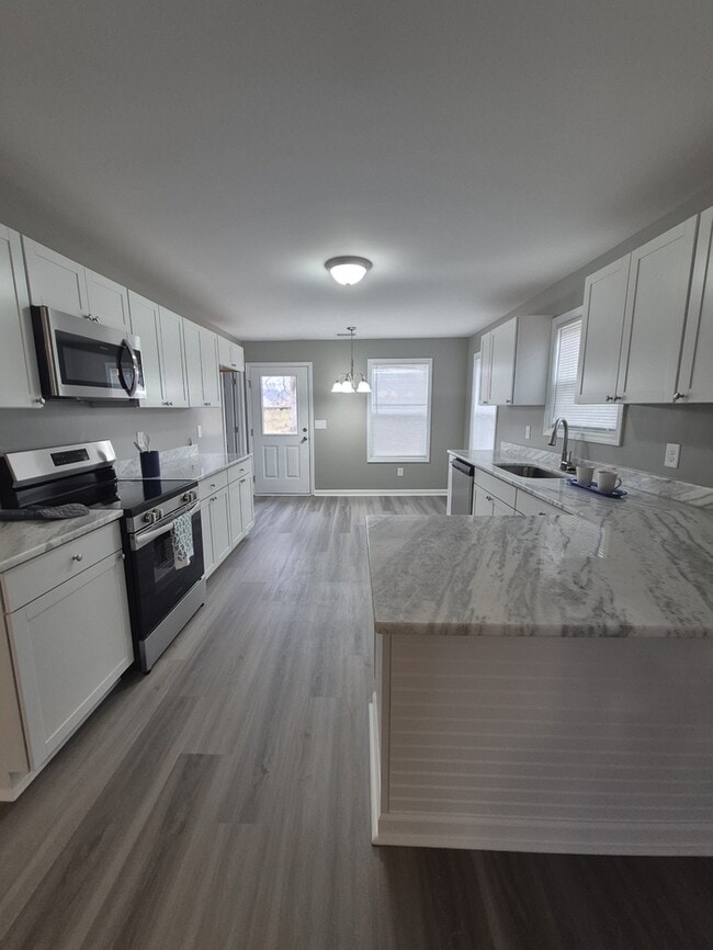 Building Photo - 151 Charlotte Cir