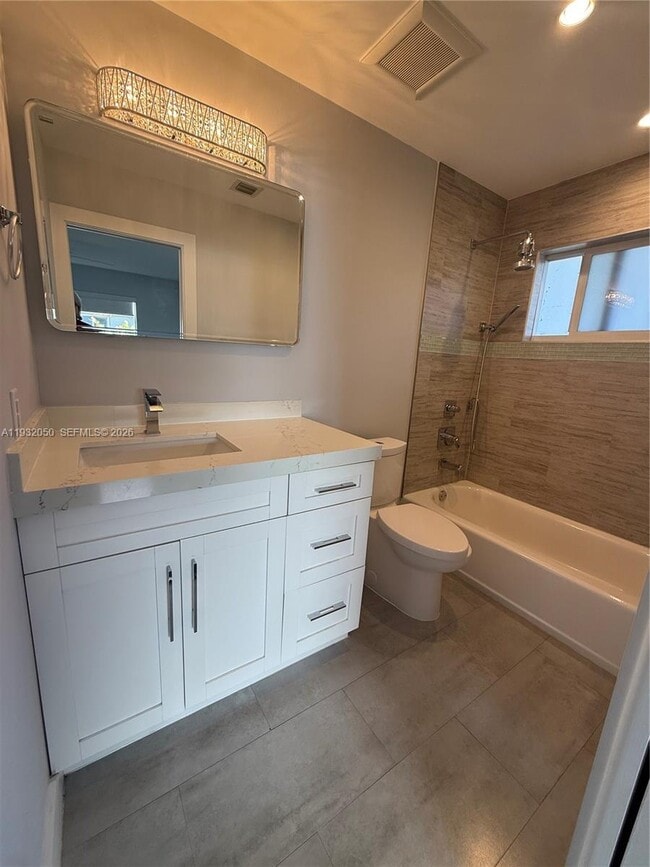 Building Photo - 1975 Sans Souci Blvd