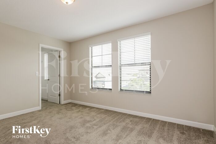 Building Photo - 9821 Ivory Dr