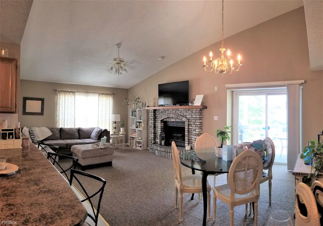 Primary Photo - 3 br, 2 bath Condo - 313 Hannah Dr