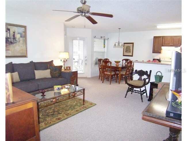 Building Photo - 2584 Grassy Point Dr