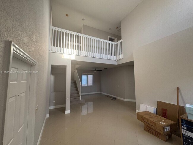 Building Photo - 1365 Canary Island Dr