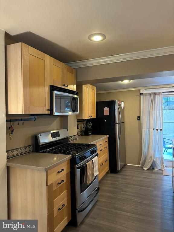 Building Photo - 2144 Kater St