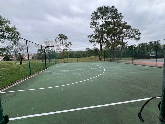 Building Photo - 13917 Fairway Island Dr