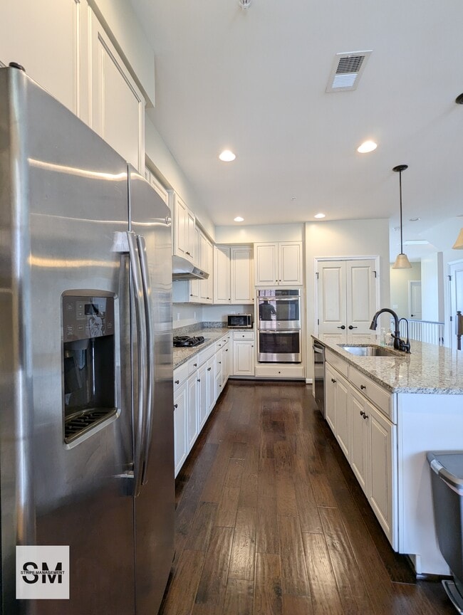 Building Photo - 5462 Stream Bank Ln