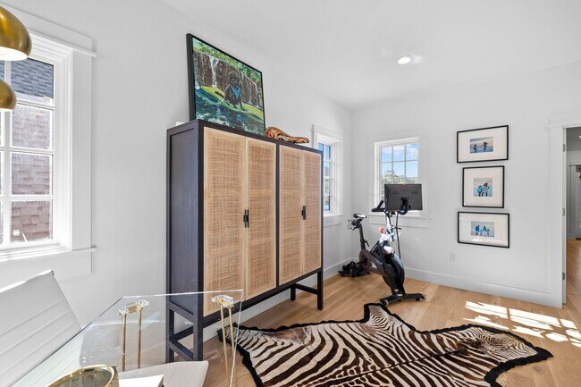 Building Photo - 1411 Courtside Dr