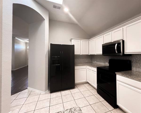 Building Photo - 7912 Whispering Tree Ln