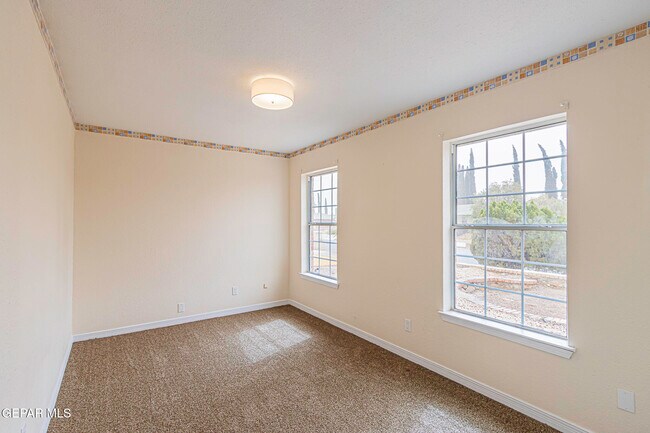 Building Photo - 11301 Tom Ulozas Dr