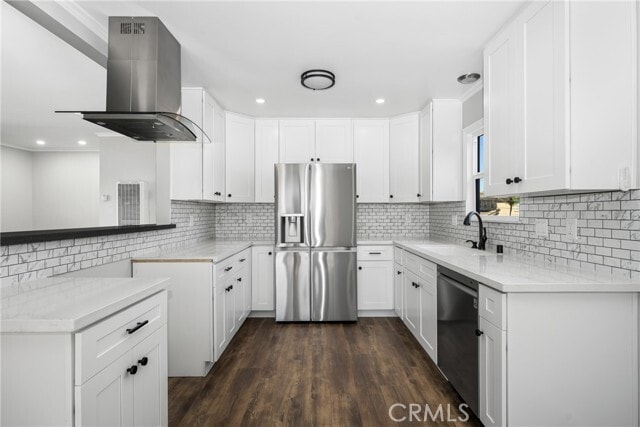 Building Photo - 201 E 16th St