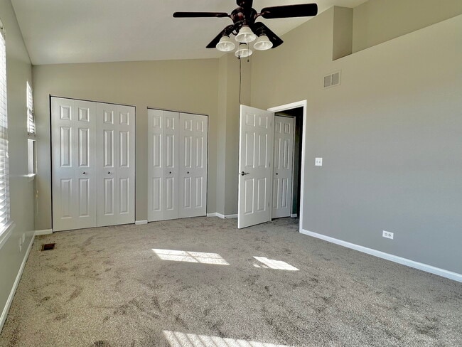 Building Photo - 24461 John Adams Dr