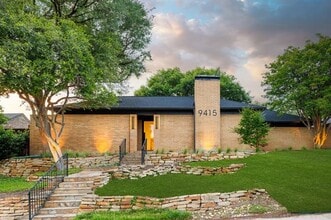 Building Photo - 9415 Hill View Dr