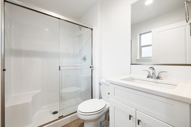 Building Photo - 1009 S Underwood Pl