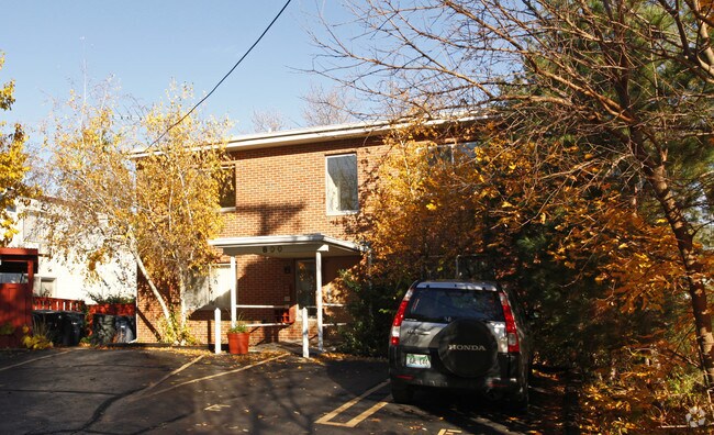 Building Photo - Brown Hill Apartments