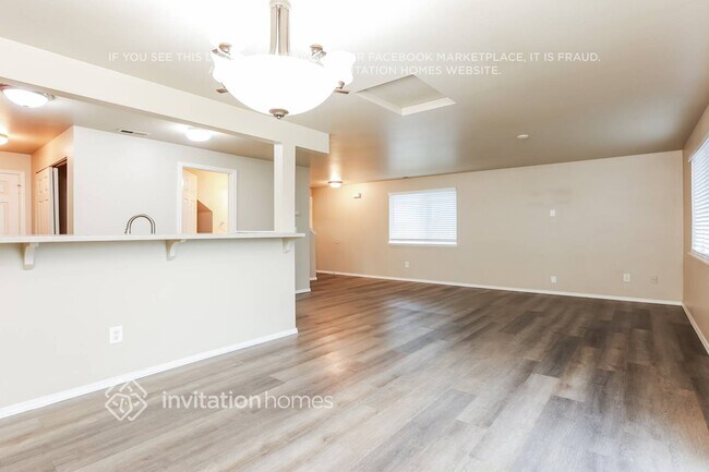 Building Photo - 4323 151st Pl NE