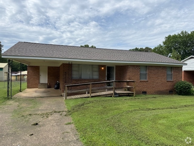Building Photo - 1117 Tamm St