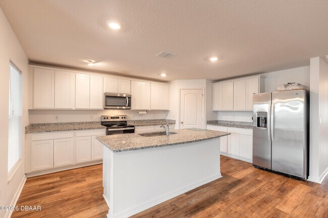 Building Photo - 1009 Rosetta Dr