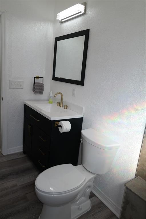 Building Photo - 1025 7th St S