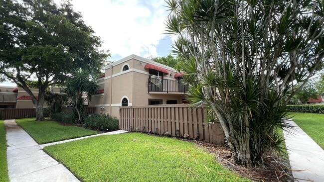Building Photo - 8171 Thames Blvd