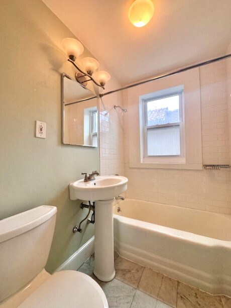 Building Photo - 19 South St