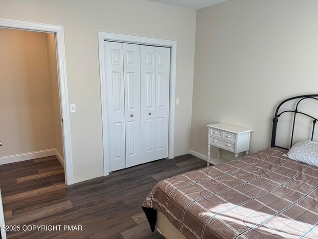 Building Photo - 3884 PA-115