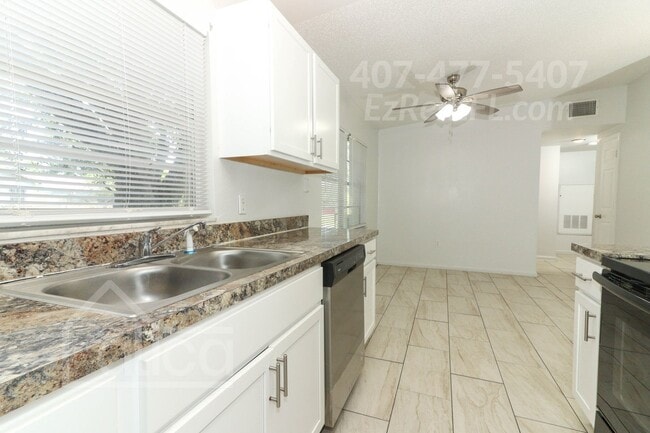 Building Photo - Completely Remodeled 3/1 in Orlando with C...