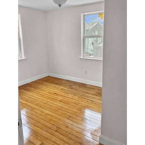 Building Photo - 174 Chad Brown St