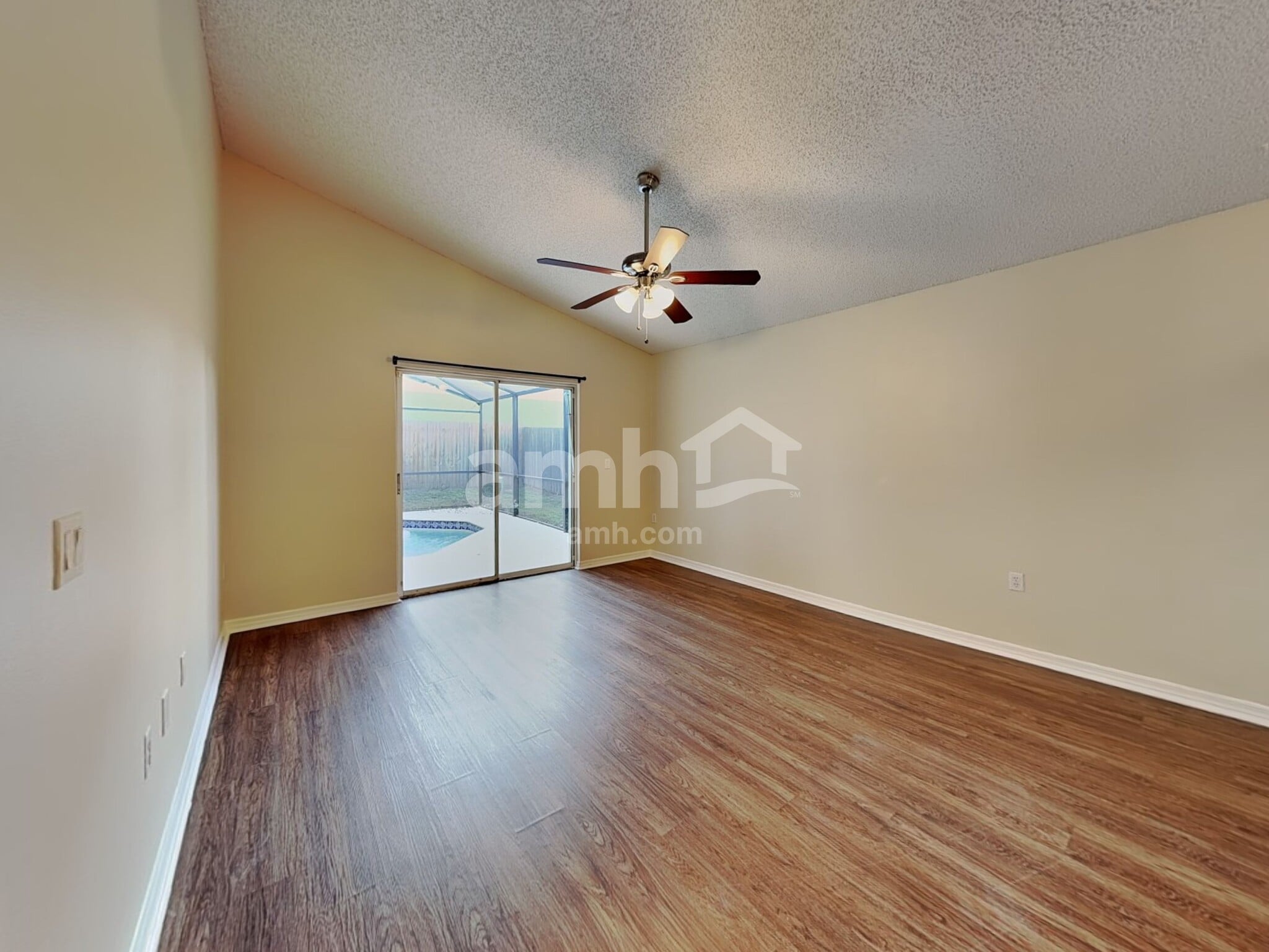 Building Photo - 4308 Iveyglen Ave