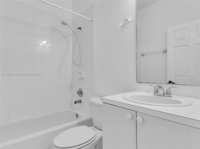 Building Photo - 8432 NW 107th Ct