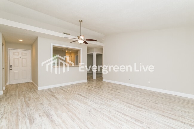 Building Photo - 11507 Smokethorn Dr