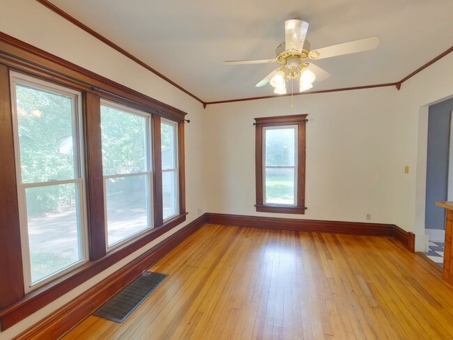 Building Photo - 1440 Fairmount St