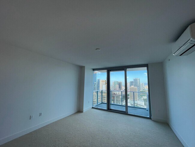 Building Photo - AZURE at Ala Moana - 1 Bed 1 Bath 1 Parking -Great location to Shopping & Restaurants