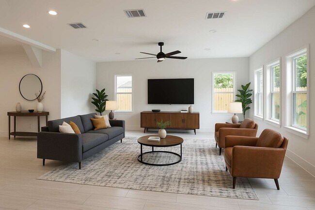 Building Photo - 7107 Foster St