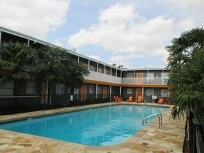 Building Photo - East University Place Condominiums