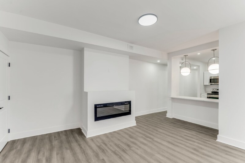 Building Photo - 1516 Green St