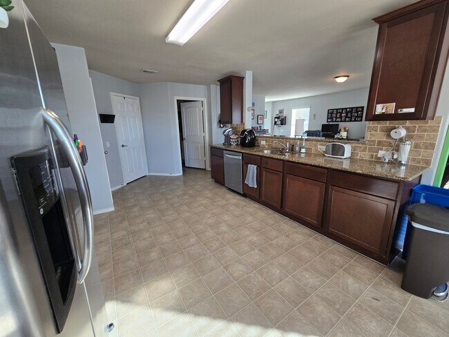 Building Photo - 10116 Deer Chase Trail